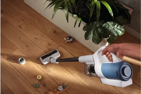 Aspirateur balai Miele DUOFLEX HX1 - Aspirateur sans fil coloris Blanc avec bloc moteur bleu nordique