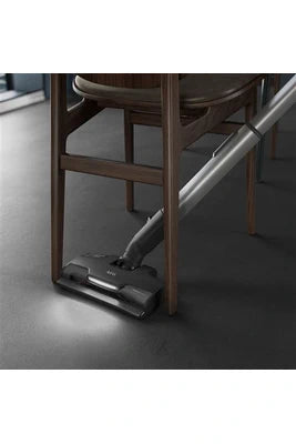 Aspirateur balai Aeg AP81UB25GG